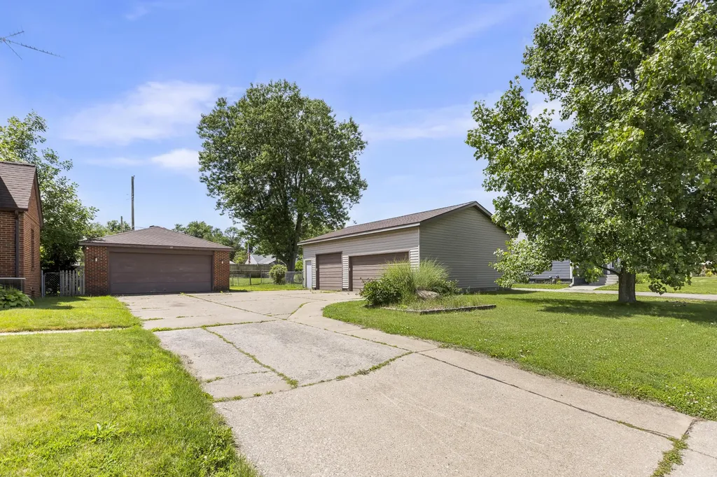 55 N 20th Street Battle Creek City MI 49015