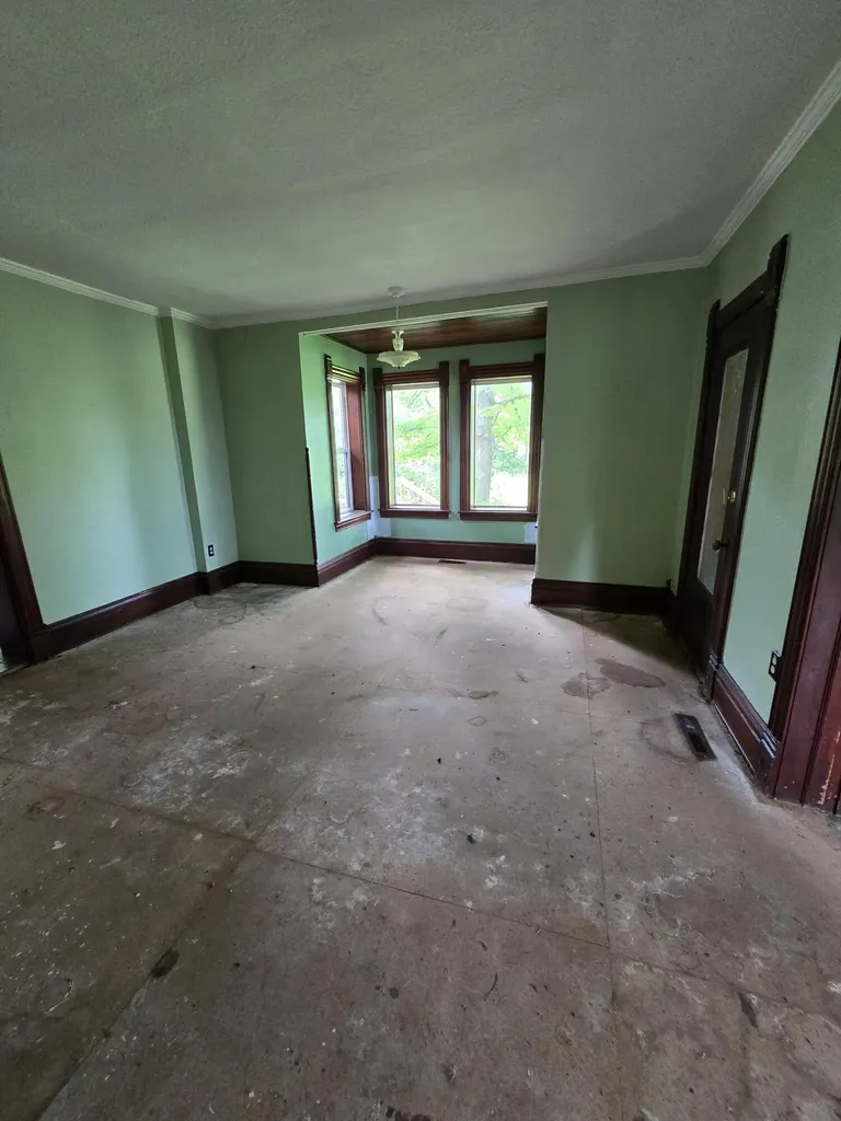 8733 S Cochran Avenue Charlotte City MI 49076