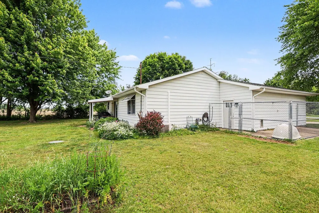 13991 15 Mile Road Marshall Township MI 49068