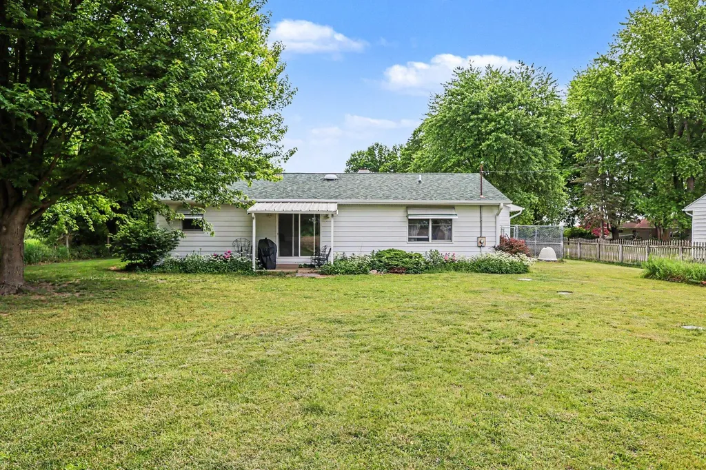 13991 15 Mile Road Marshall Township MI 49068