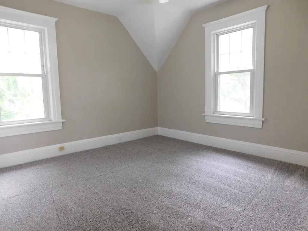 1238 3rd Street Jackson City MI 49203