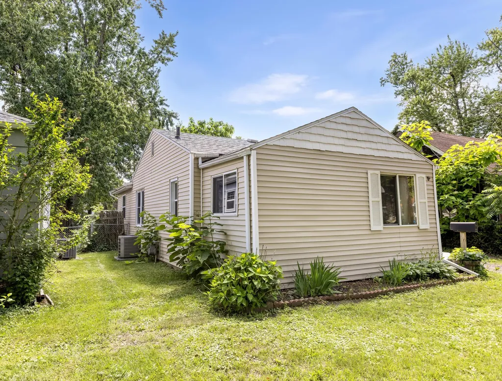 205 Eldred Street Battle Creek City MI 49015