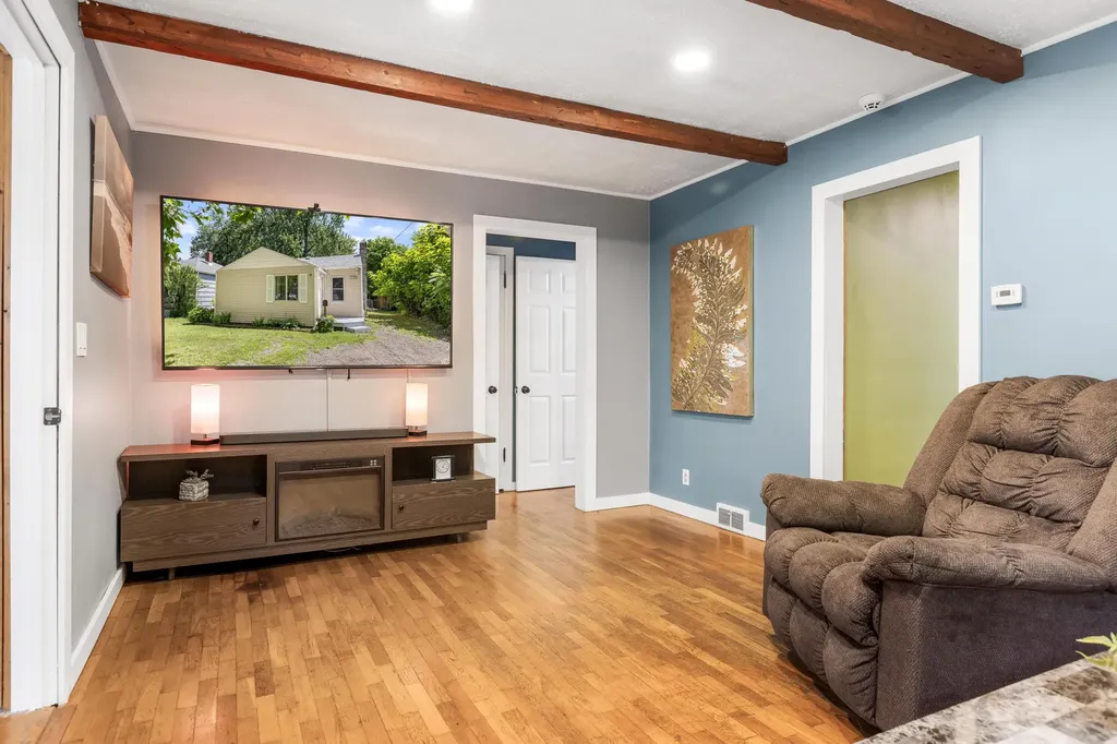 205 Eldred Street Battle Creek City MI 49015