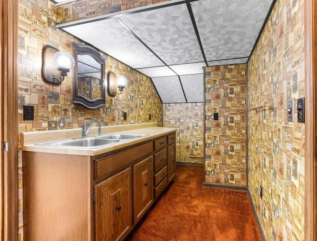 408 S Moorland Drive Battle Creek City MI 49015