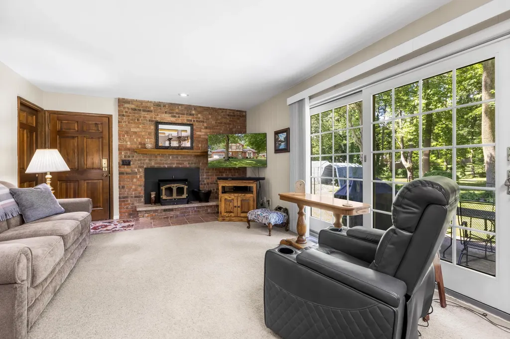 408 S Moorland Drive Battle Creek City MI 49015