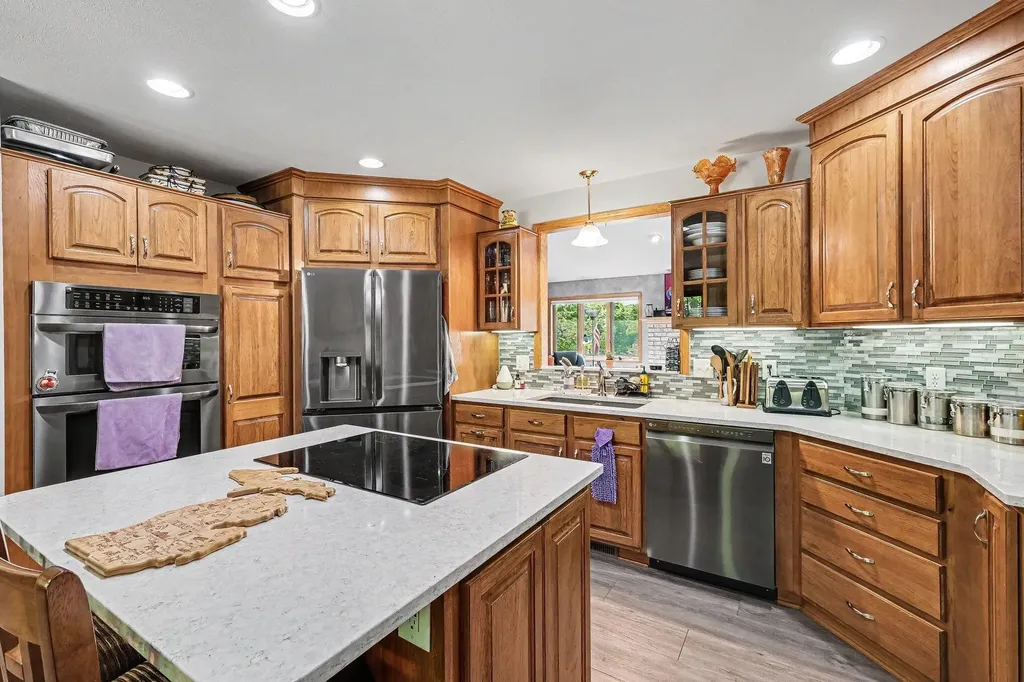 10835 Red Oak Ridge Reynolds Township MI 49329