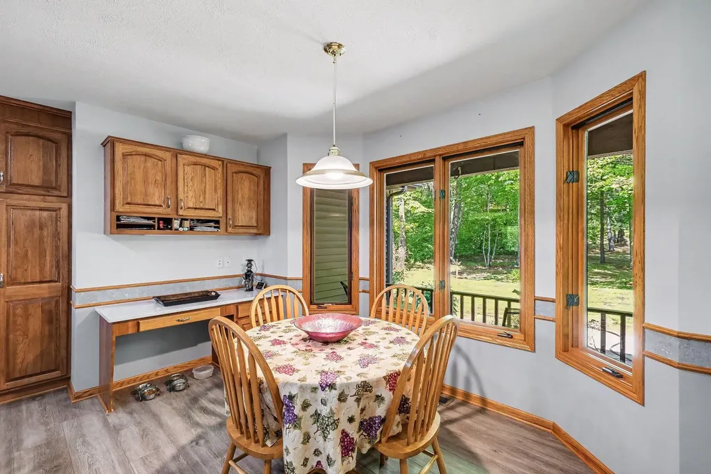 10835 Red Oak Ridge Reynolds Township MI 49329