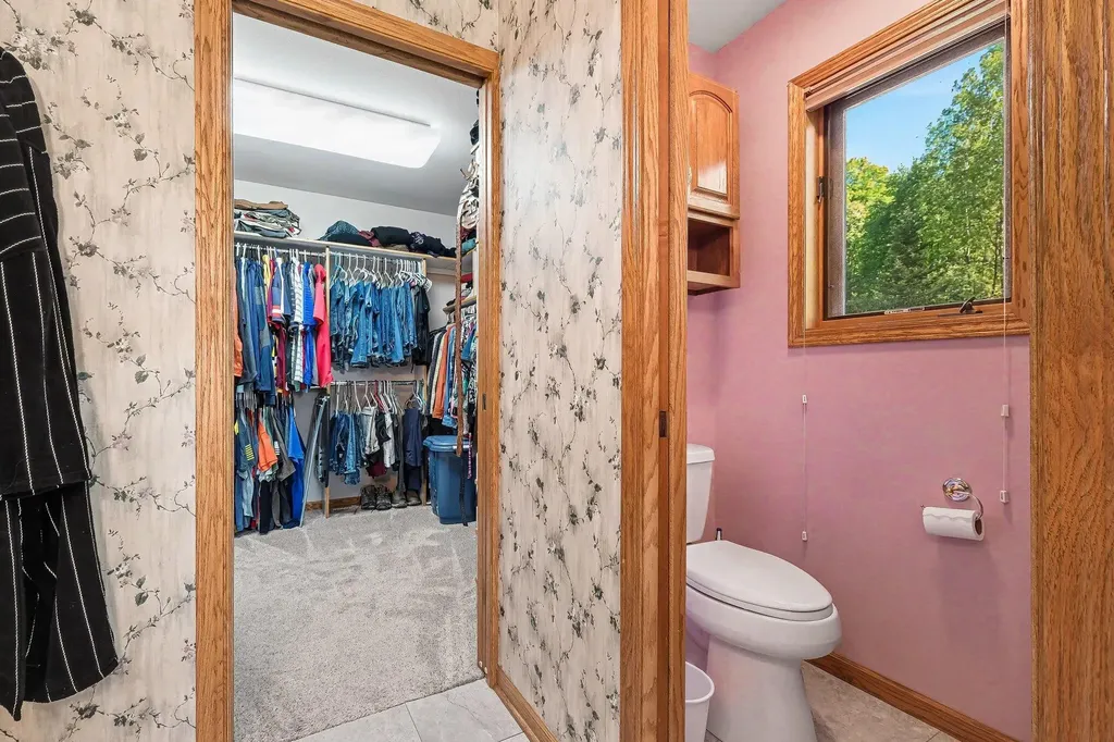 10835 Red Oak Ridge Reynolds Township MI 49329