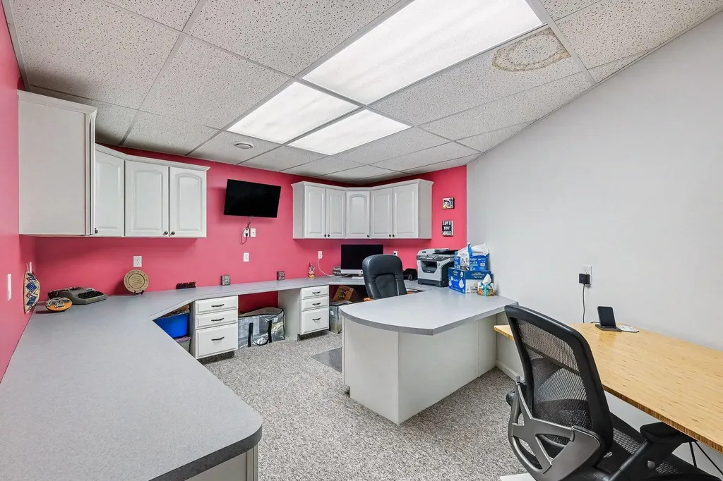 10835 Red Oak Ridge Reynolds Township MI 49329