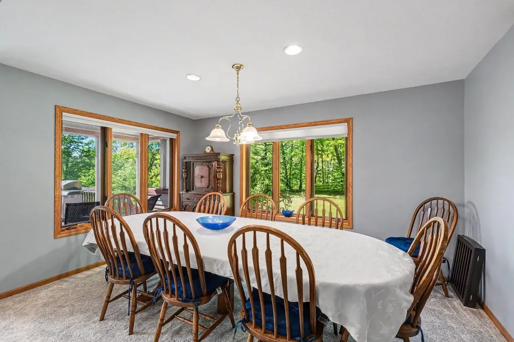 10835 Red Oak Ridge Reynolds Township MI 49329