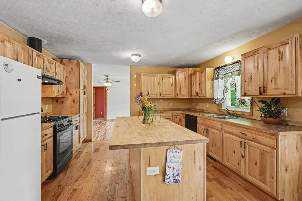 54731 Cranberry Street Marcellus Township MI 49067