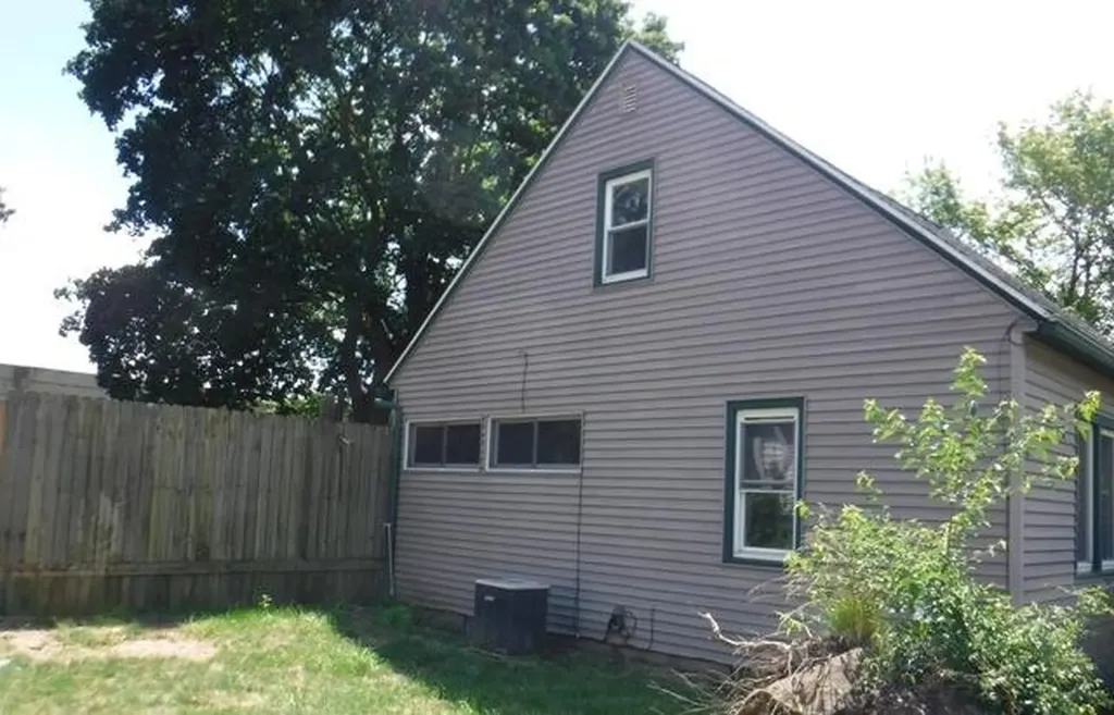 218 Amos Avenue Portage City MI 49002