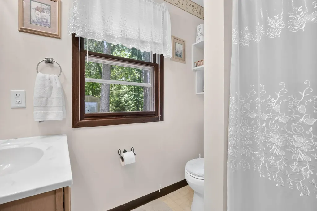 239 Pine Ridge Road Bedford Charter Township MI 49017