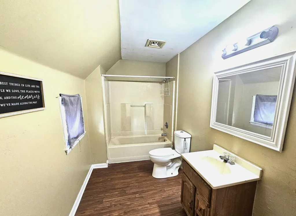 191 Mckinley Avenue N Battle Creek City MI 49017
