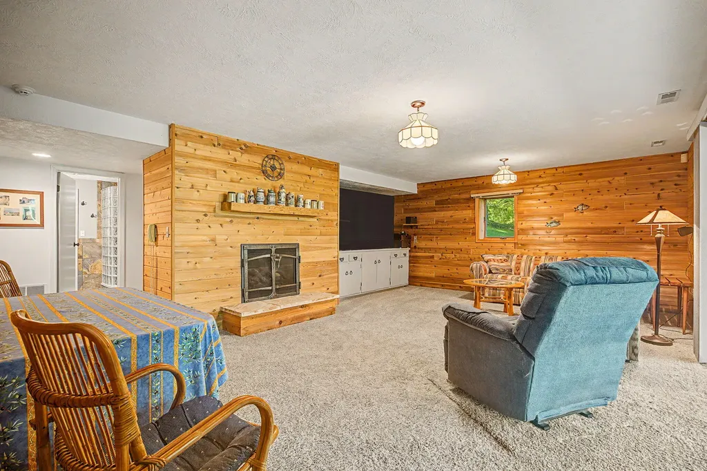 12017 Lilac Lane Johnstown Township MI 49050
