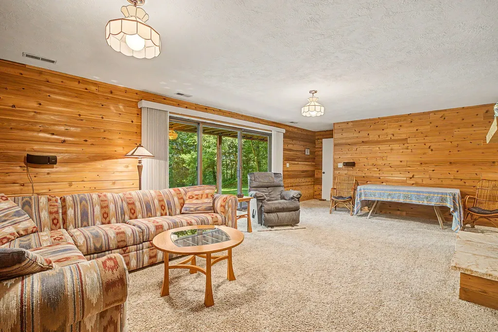 12017 Lilac Lane Johnstown Township MI 49050
