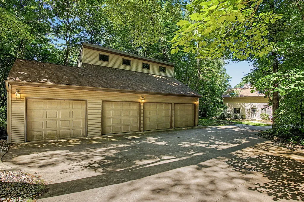 12017 Lilac Lane Johnstown Township MI 49050