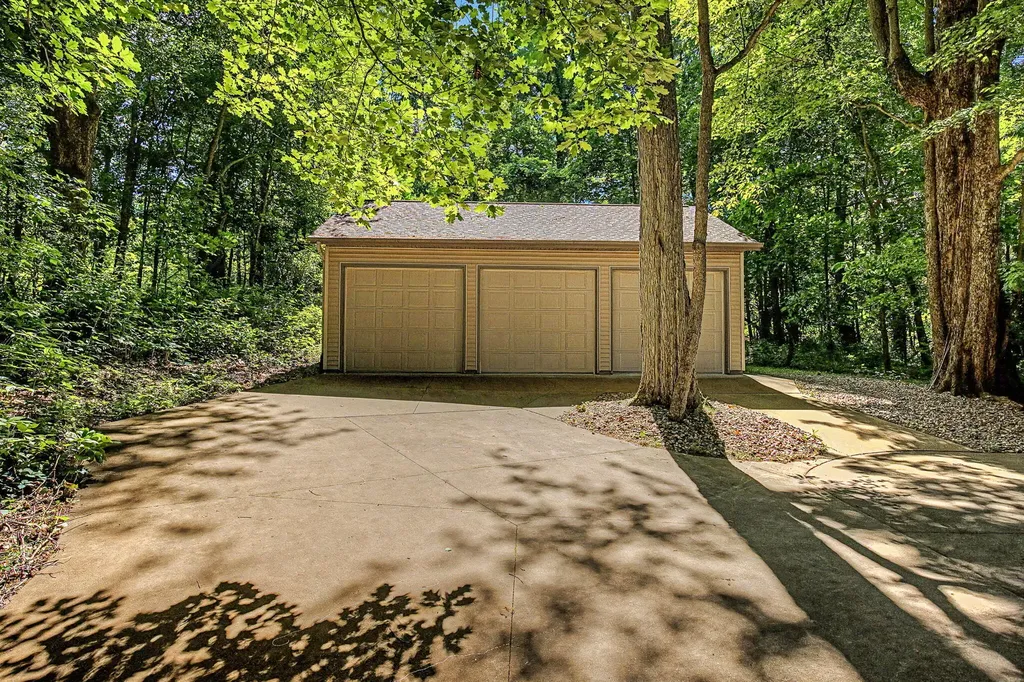 12017 Lilac Lane Johnstown Township MI 49050