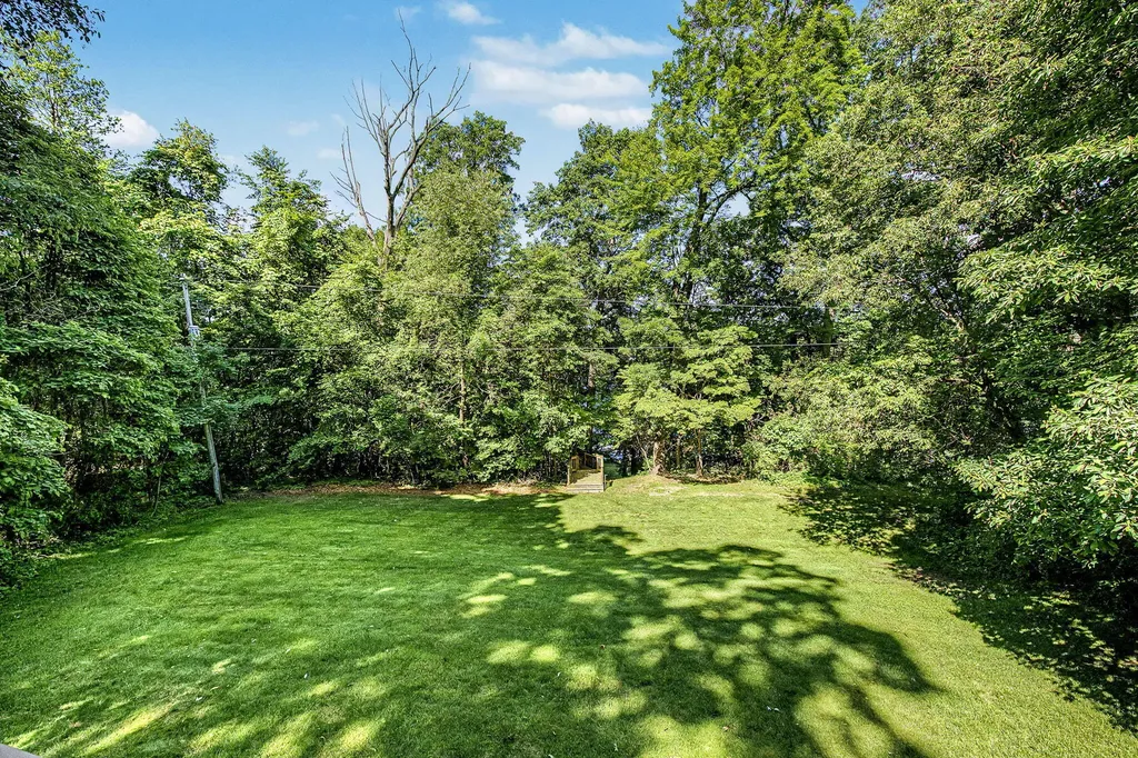 12017 Lilac Lane Johnstown Township MI 49050