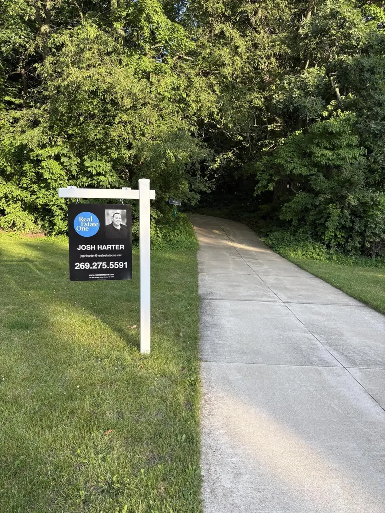 12017 Lilac Lane Johnstown Township MI 49050