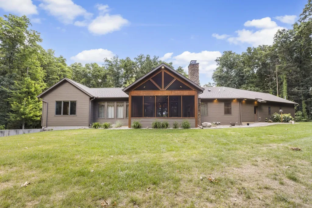 16285 13 Mile Road Marshall Township MI 49014