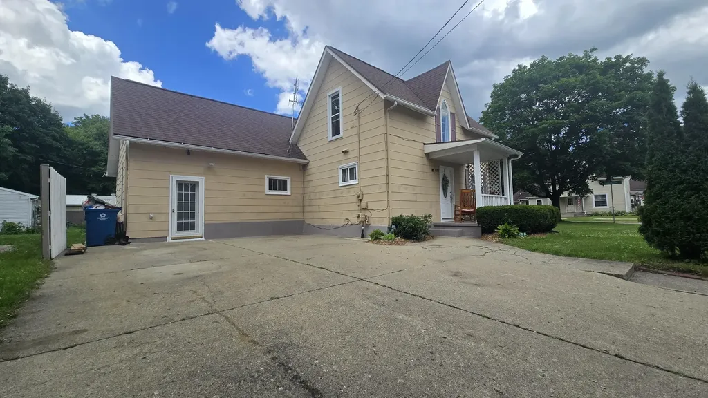 301 N Sheldon Street Charlotte City MI 48813