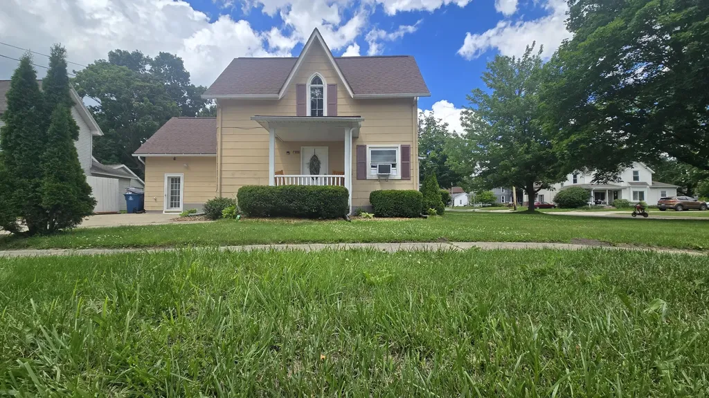 301 N Sheldon Street Charlotte City MI 48813