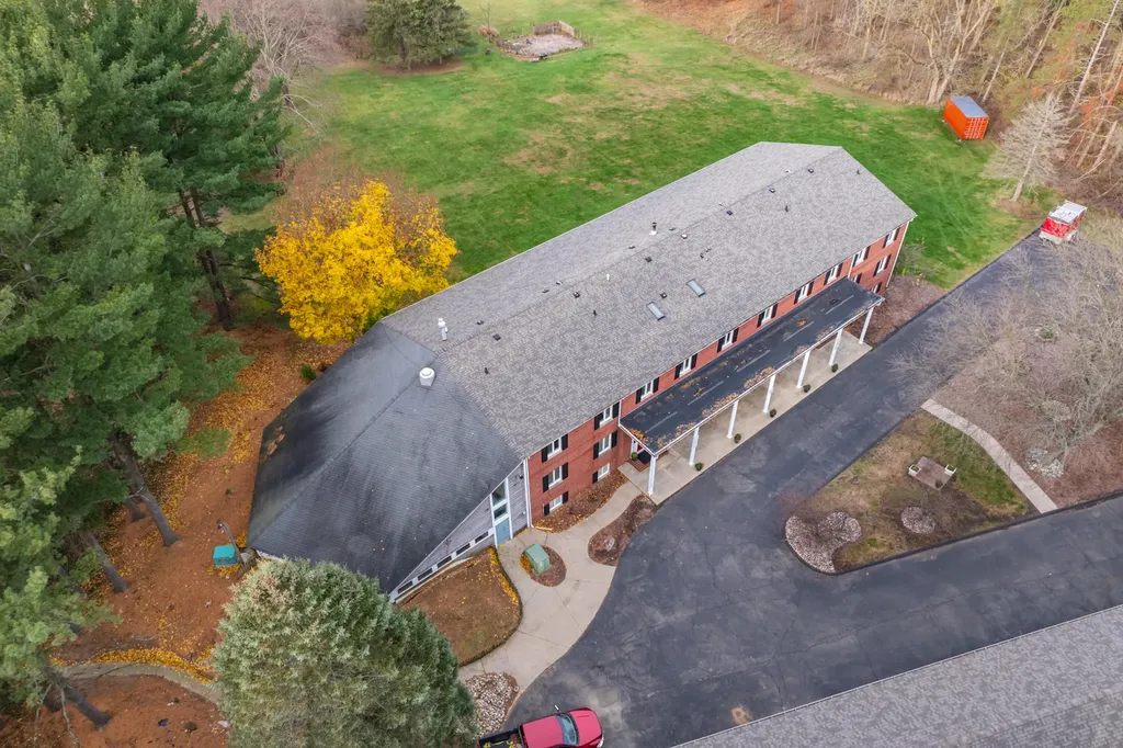 561 Garrison Road Pennfield Charter Township MI 49017