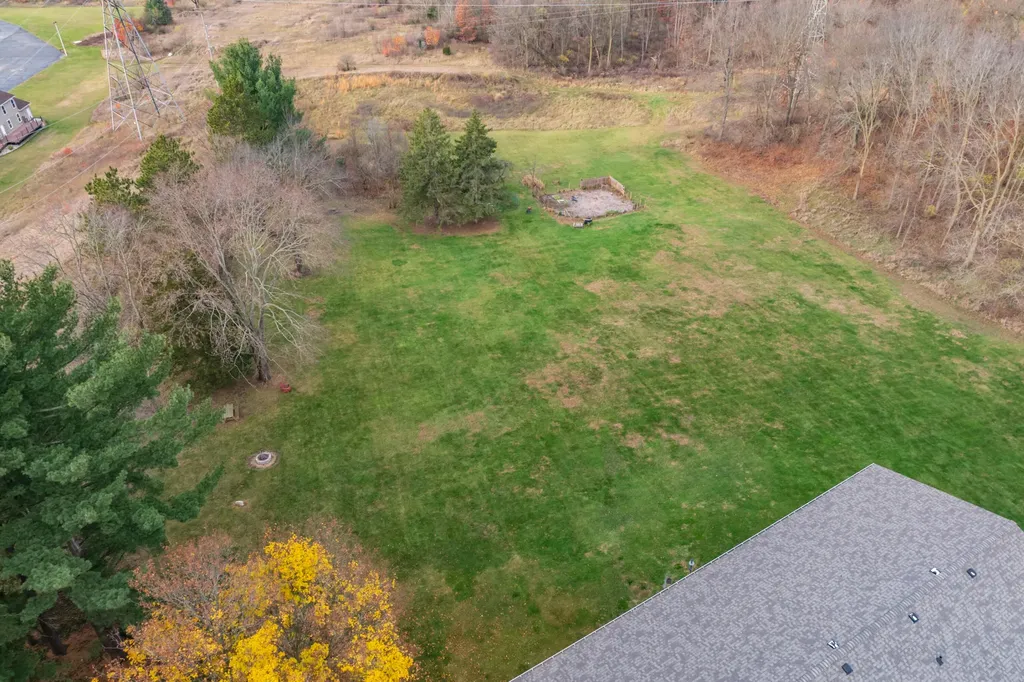 561 Garrison Road Pennfield Charter Township MI 49017
