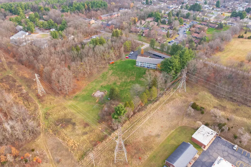 561 Garrison Road Pennfield Charter Township MI 49017