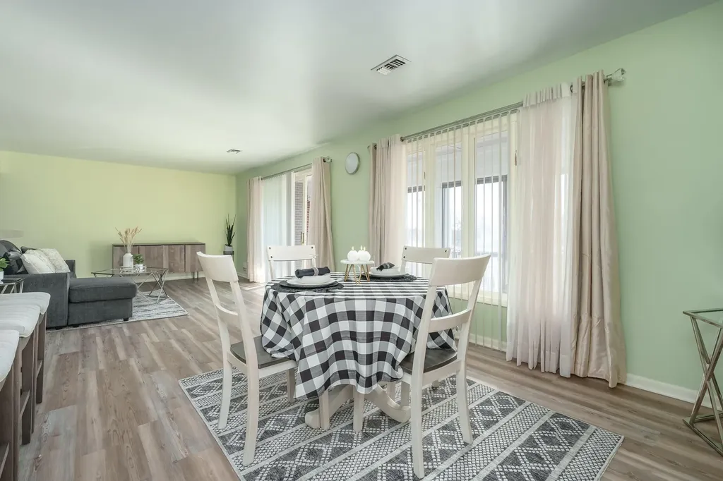 561 Garrison Road Pennfield Charter Township MI 49017