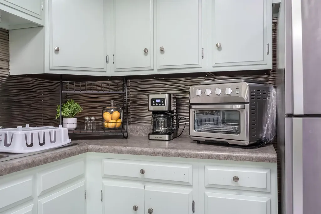 561 Garrison Road Pennfield Charter Township MI 49017