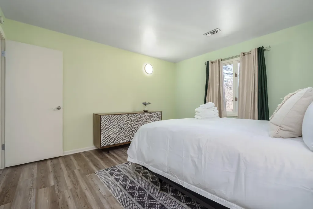 561 Garrison Road Pennfield Charter Township MI 49017
