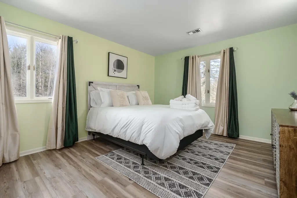 561 Garrison Road Pennfield Charter Township MI 49017