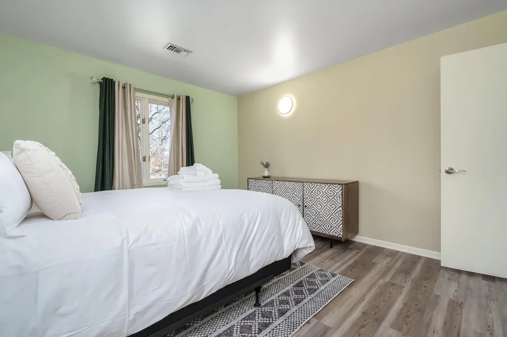561 Garrison Road Pennfield Charter Township MI 49017