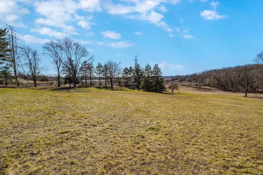561 Garrison Road Pennfield Charter Township MI 49017