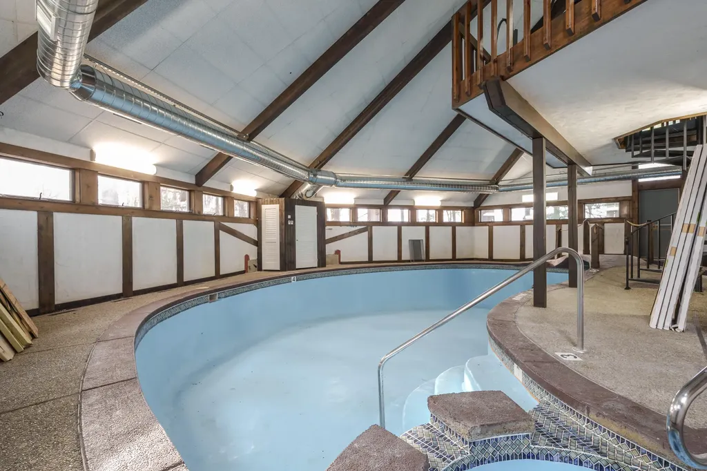 561 Garrison Road Pennfield Charter Township MI 49017