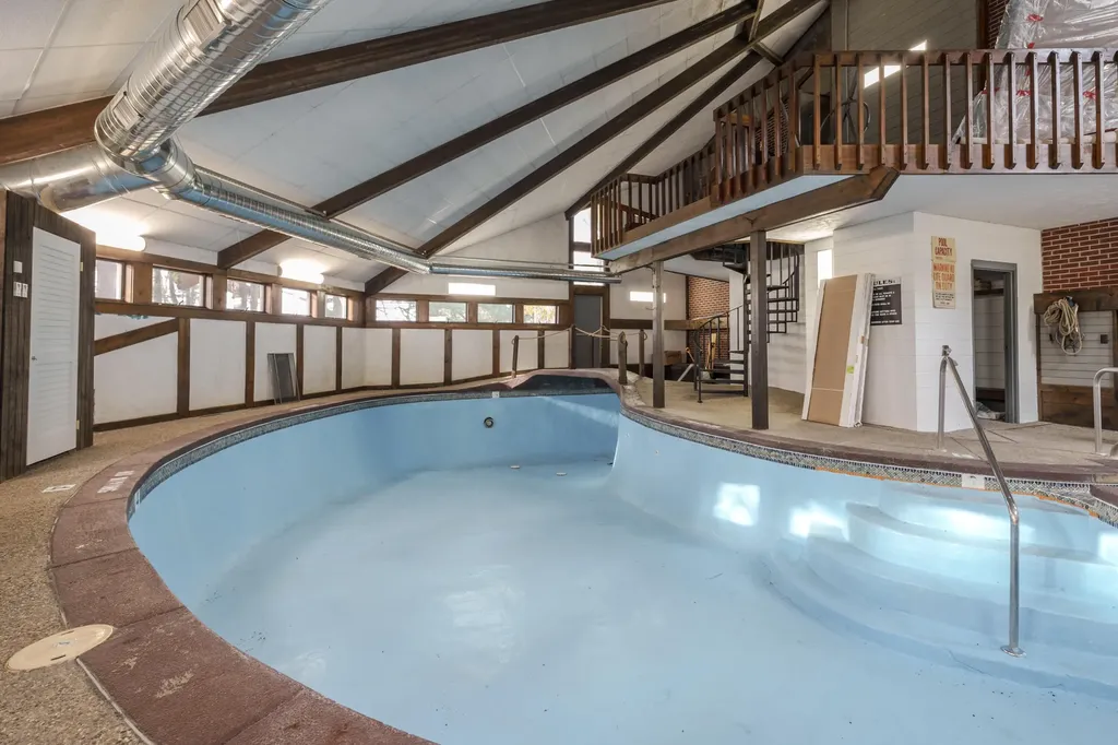 561 Garrison Road Pennfield Charter Township MI 49017