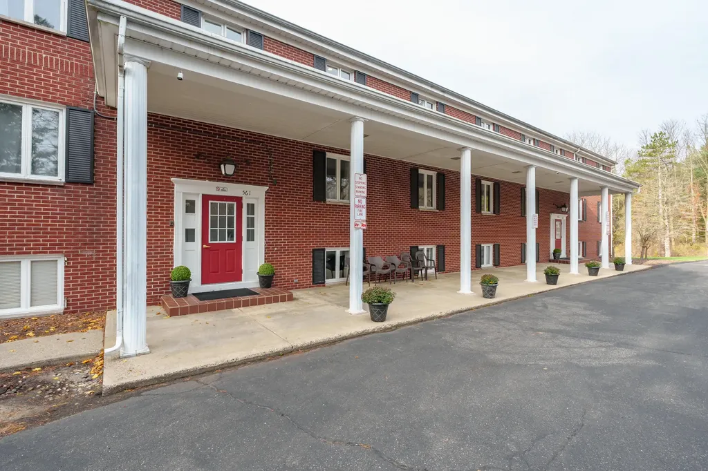 561 Garrison Road Pennfield Charter Township MI 49017