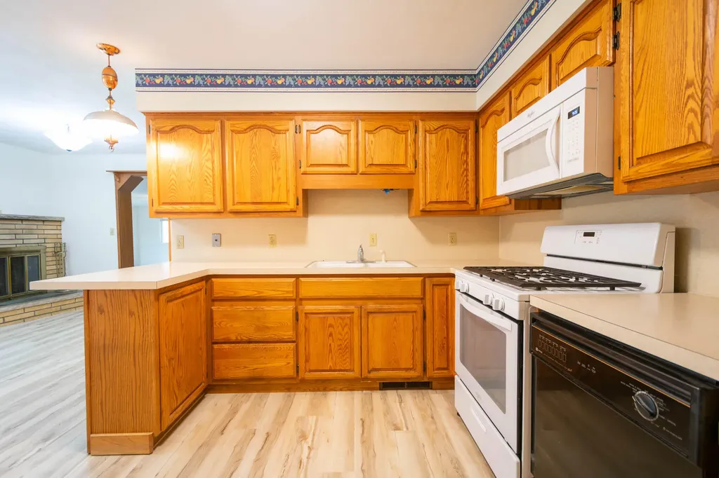 169 Terry Court Battle Creek City MI 49015