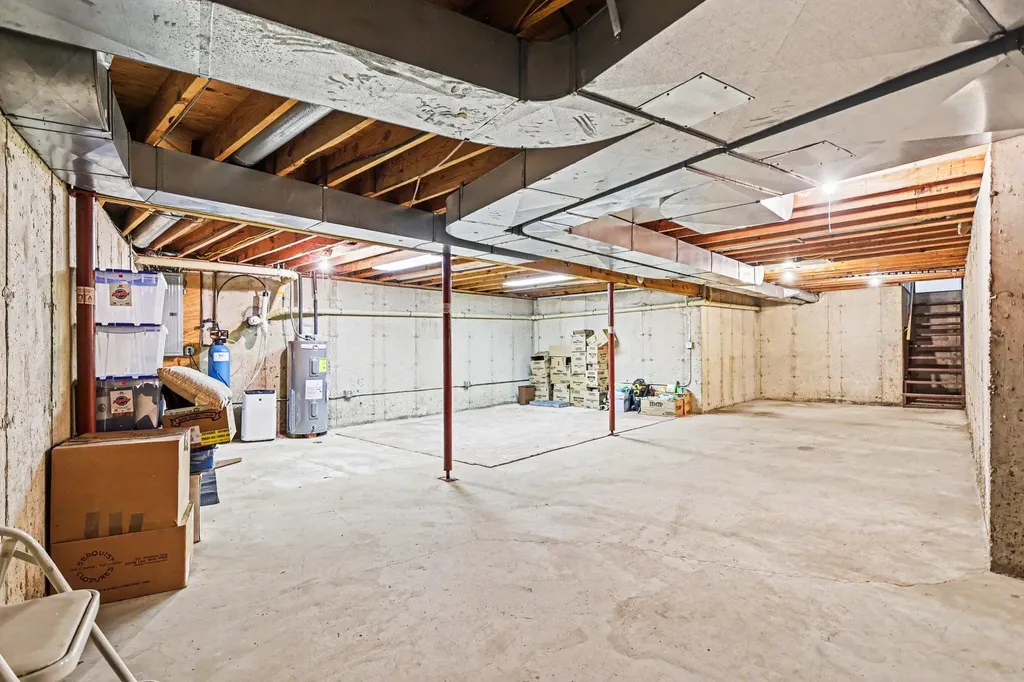 16791 De Avenue E Ross Township MI 49012
