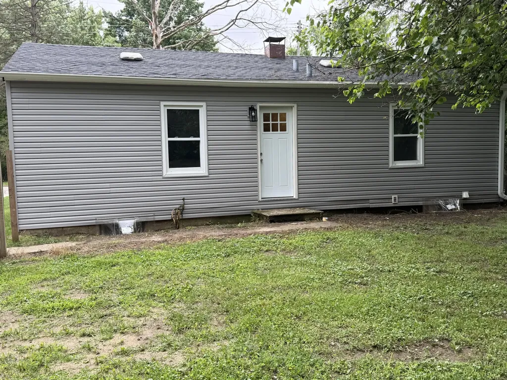 216 Ardmoor Drive Bedford Charter Township MI 49037