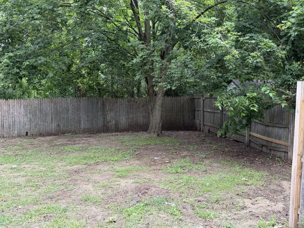216 Ardmoor Drive Bedford Charter Township MI 49037