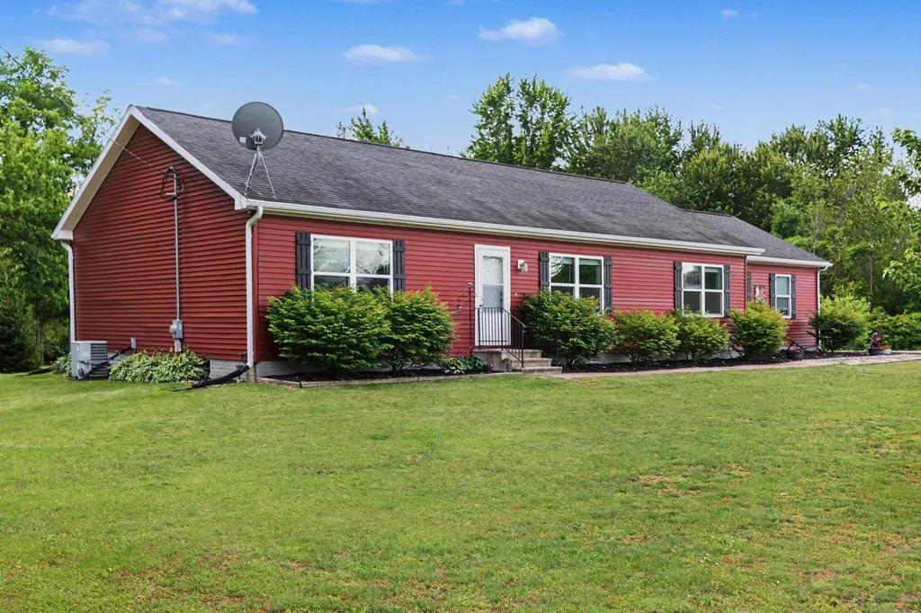 18760 M-60 Clarendon Township MI 49092