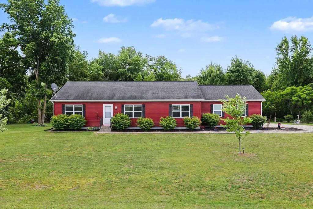 18760 M-60 Clarendon Township MI 49092