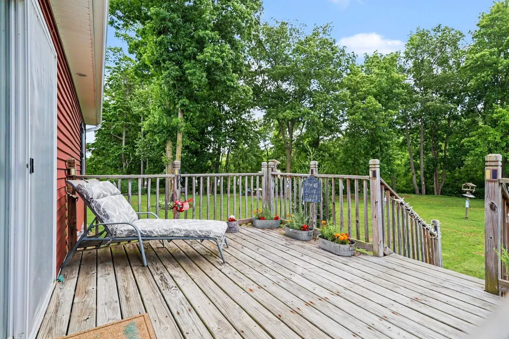 18760 M-60 Clarendon Township MI 49092