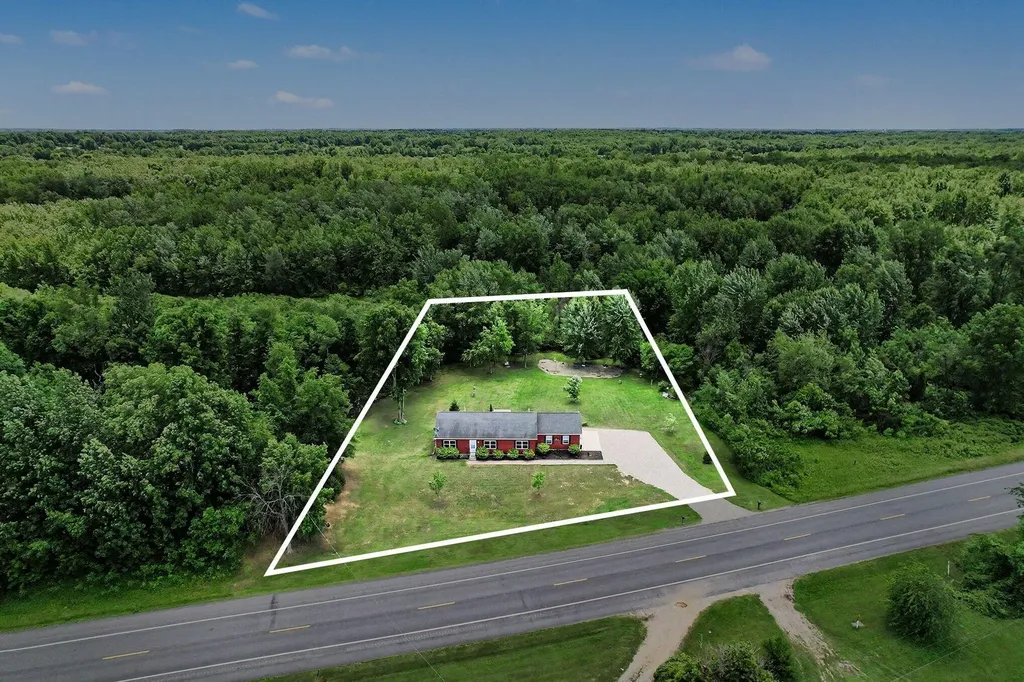 18760 M-60 Clarendon Township MI 49092