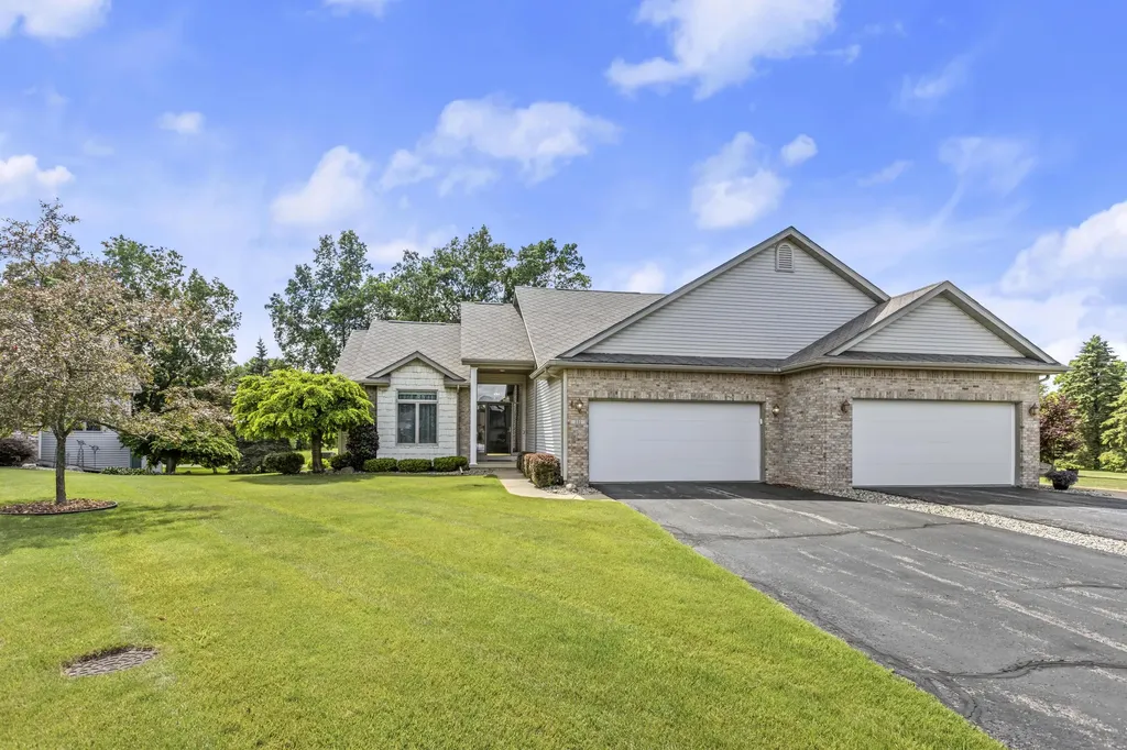 111 Brighton Park Battle Creek City MI 49015