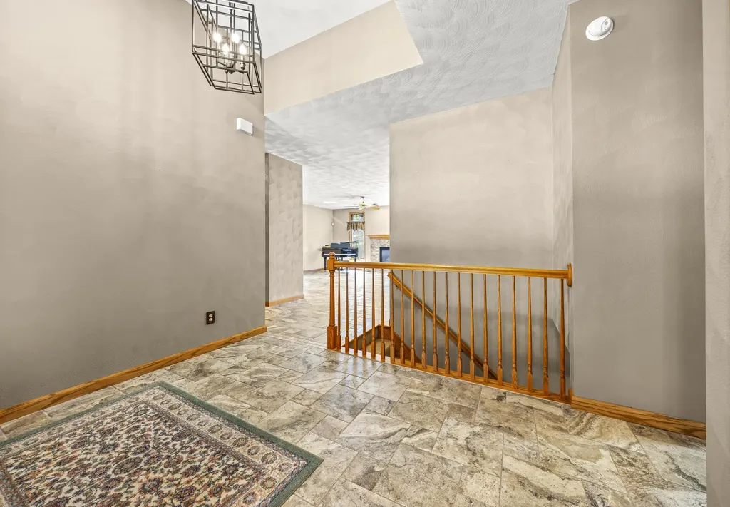 111 Brighton Park Battle Creek City MI 49015
