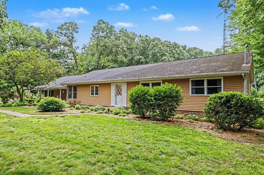 4912 N Drive S Athens Township MI 49051